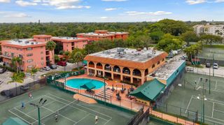 620 Tennis Club Dr 110, Fort Lauderdale, FL 33311