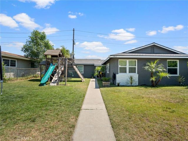 952 E La Verne, Pomona, CA 91767