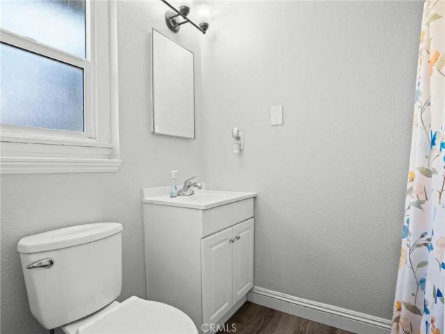 952 E La Verne, Pomona, CA 91767