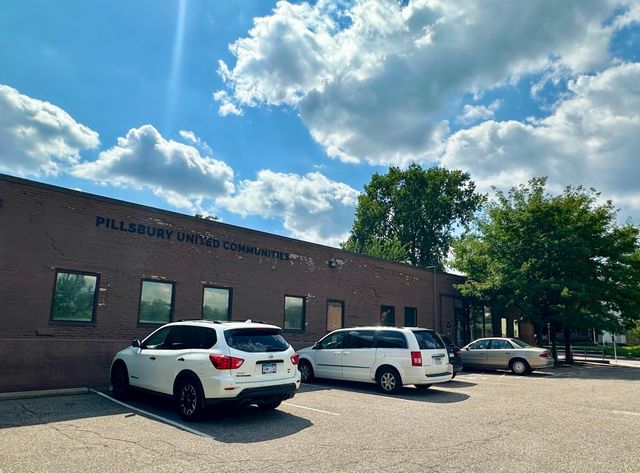 3650 Fremont Avenue N, Minneapolis, MN 55412