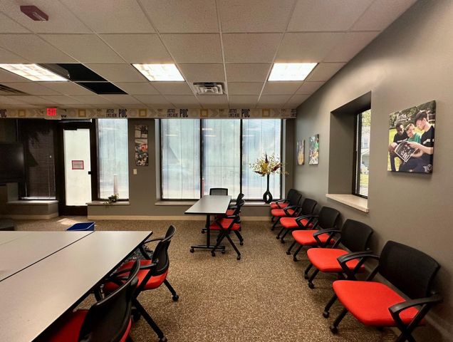 3650 Fremont Avenue N, Minneapolis, MN 55412