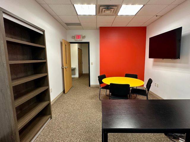 3650 Fremont Avenue N, Minneapolis, MN 55412