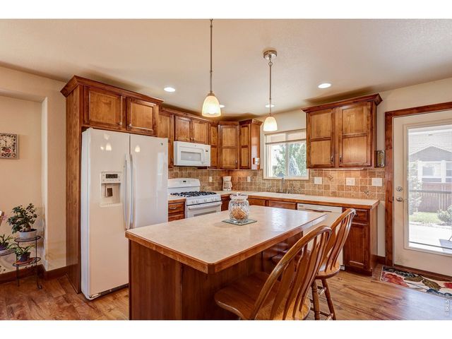 870 Humboldt Peak Ln, Berthoud, CO 80513