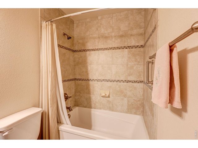 870 Humboldt Peak Ln, Berthoud, CO 80513