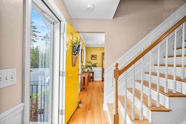 17 Mason Ln, Salisbury, MA 01952
