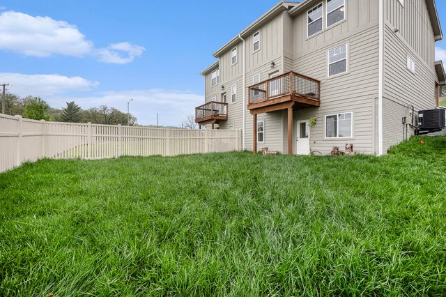 103 PAIGE Lane, Council Bluffs, IA 51503