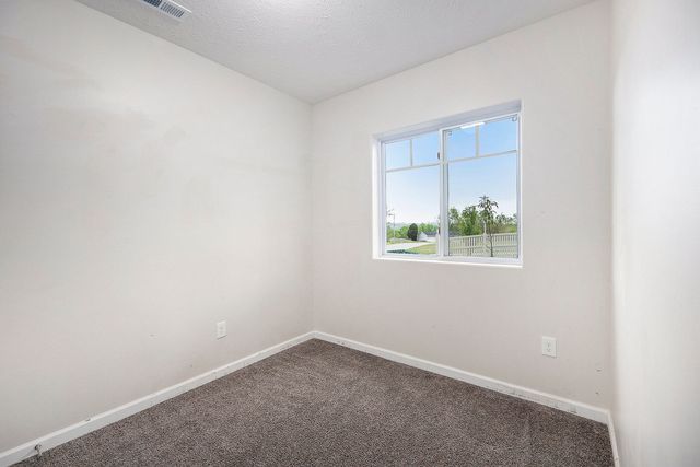 103 PAIGE Lane, Council Bluffs, IA 51503