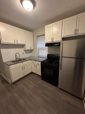 6827 S Wabash Avenue 1N, Chicago, IL 60637