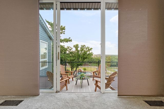 826 Skyline Drive, Argyle, TX 76226