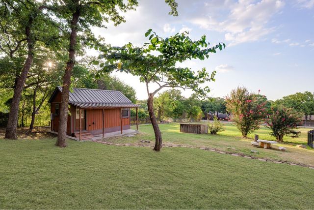 826 Skyline Drive, Argyle, TX 76226