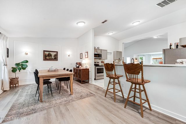1812 RANKIN Drive, Jacksonville, FL 32207