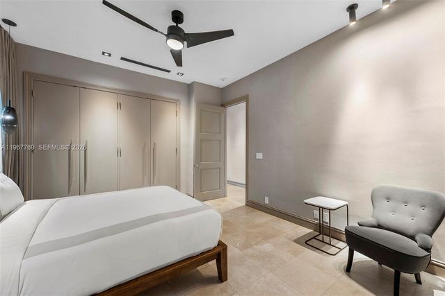 432 S Hibiscus Dr, Miami Beach, FL 33139