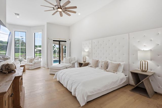 11180 Isle Brook Court, Wellington, FL 33414