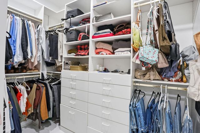 11180 Isle Brook Court, Wellington, FL 33414