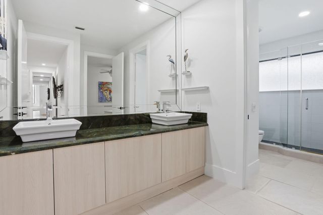 11180 Isle Brook Court, Wellington, FL 33414