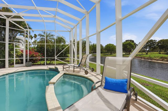 11180 Isle Brook Court, Wellington, FL 33414