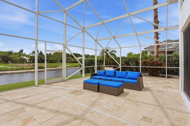 11180 Isle Brook Court, Wellington, FL 33414