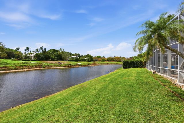 11180 Isle Brook Court, Wellington, FL 33414