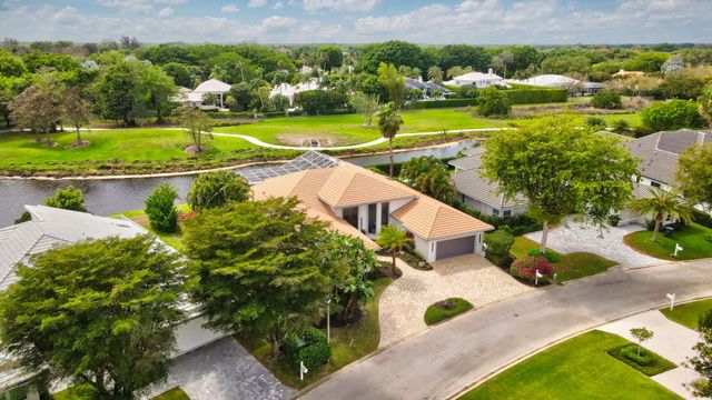 11180 Isle Brook Court, Wellington, FL 33414