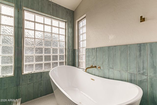 744 W ESTRELLA Drive, Gilbert, AZ 85233