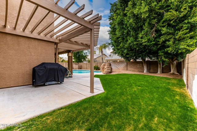 744 W ESTRELLA Drive, Gilbert, AZ 85233