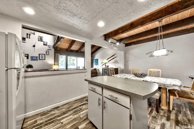 46 Chalet Court, Stateline, NV 89449