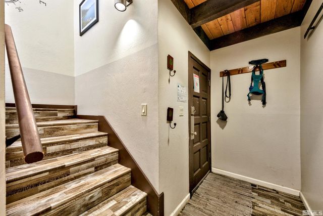 46 Chalet Court, Stateline, NV 89449