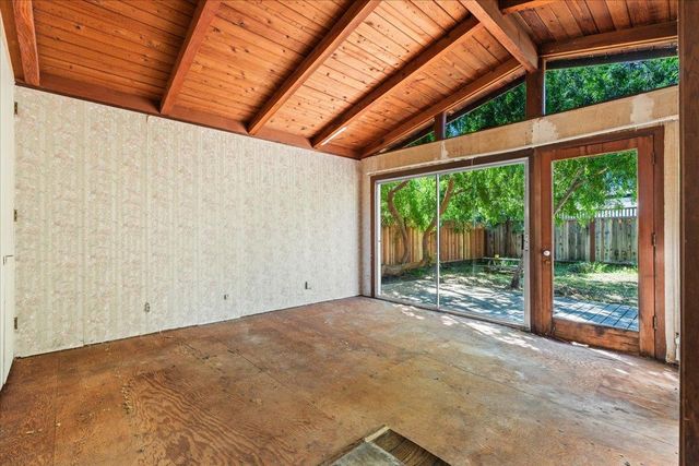 16001 Stephenie Lane, Los Gatos, CA 95032