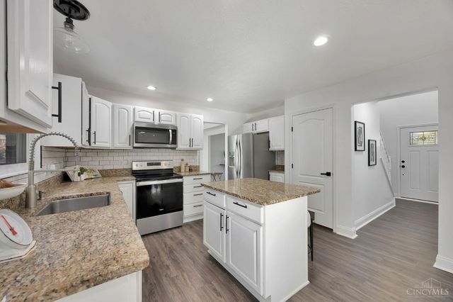 6515 Thistle Grove, Hamilton Twp, OH 45152