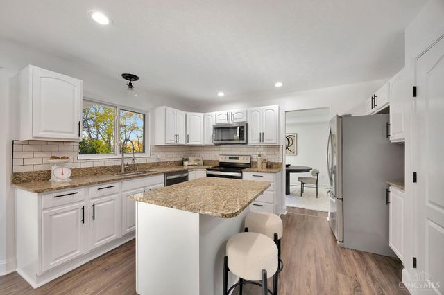 6515 Thistle Grove, Hamilton Twp, OH 45152