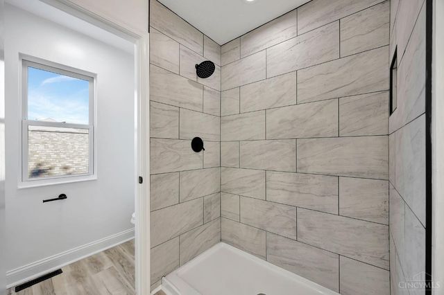 6515 Thistle Grove, Hamilton Twp, OH 45152