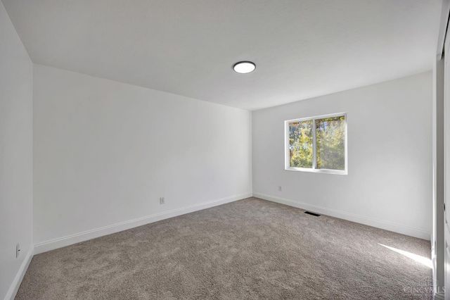 6515 Thistle Grove, Hamilton Twp, OH 45152