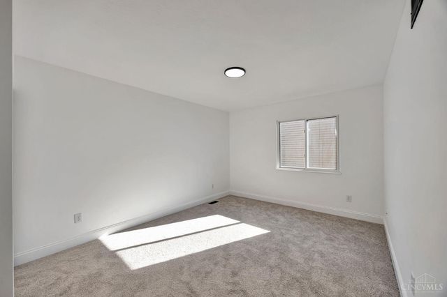 6515 Thistle Grove, Hamilton Twp, OH 45152