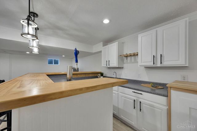 6515 Thistle Grove, Hamilton Twp, OH 45152