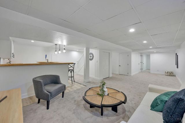 6515 Thistle Grove, Hamilton Twp, OH 45152