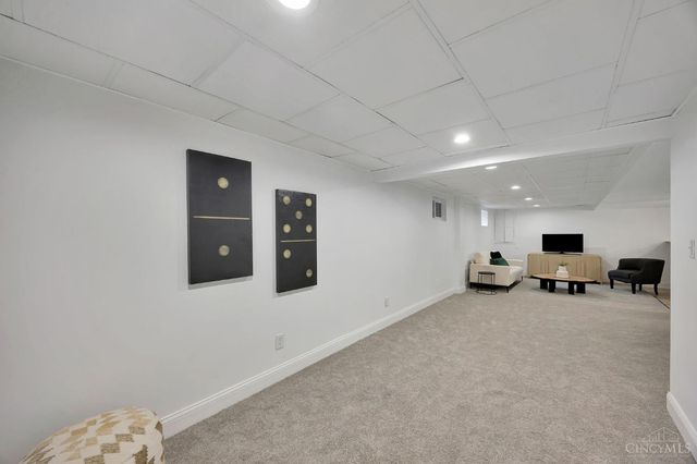 6515 Thistle Grove, Hamilton Twp, OH 45152