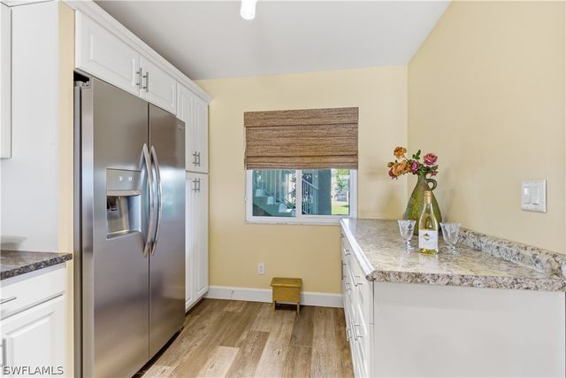 7736 Jewel LN W103, Naples, FL 34109