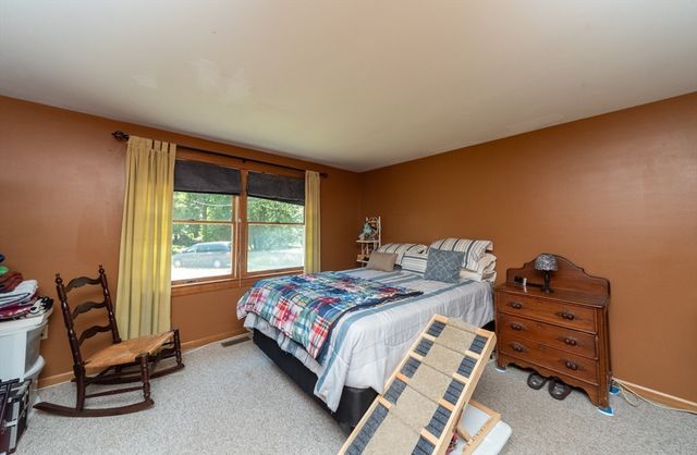 10 Amherst Ave, Bridgewater, MA 02324