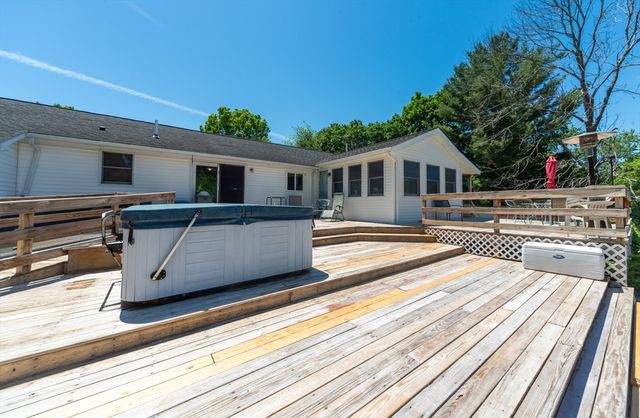 10 Amherst Ave, Bridgewater, MA 02324