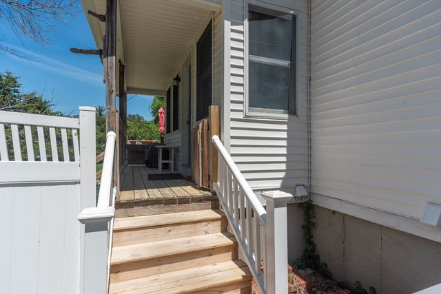 10 Amherst Ave, Bridgewater, MA 02324