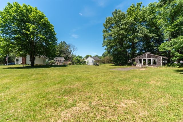 10 Amherst Ave, Bridgewater, MA 02324
