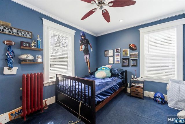 48 Rochelle Avenue, Rochelle Park, NJ 07662