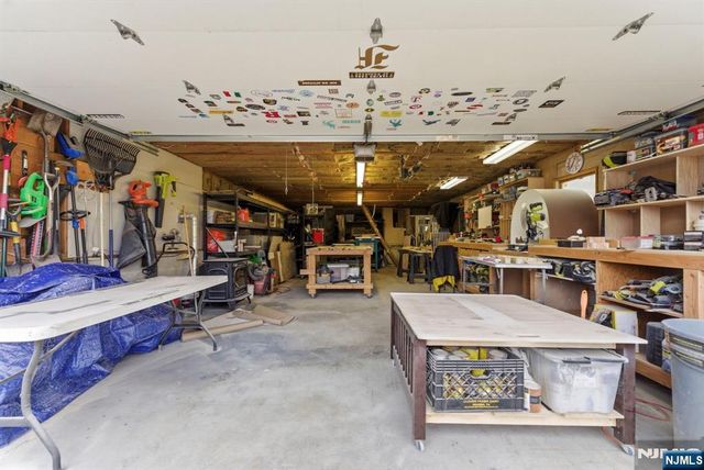 48 Rochelle Avenue, Rochelle Park, NJ 07662