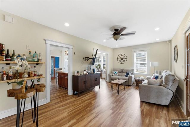 48 Rochelle Avenue, Rochelle Park, NJ 07662