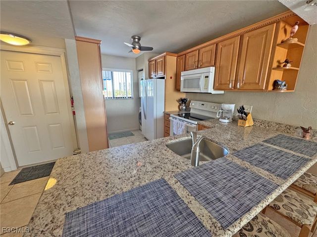 8350 Estero BLVD 523, Fort Myers Beach, FL 33931