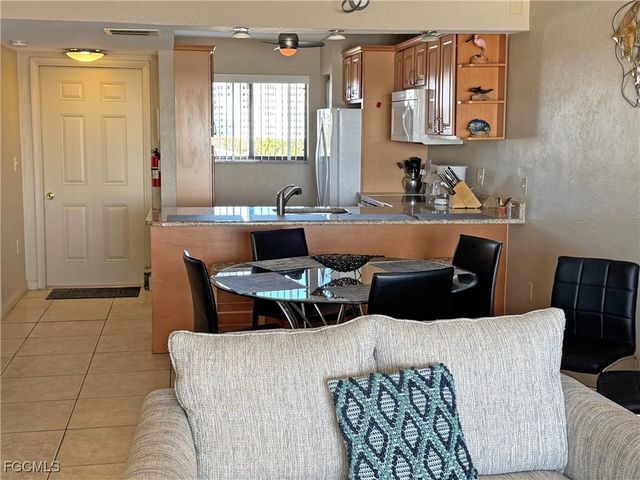 8350 Estero BLVD 523, Fort Myers Beach, FL 33931