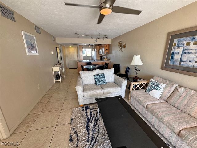 8350 Estero BLVD 523, Fort Myers Beach, FL 33931