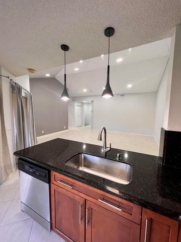 6614 VIA REGINA, Boca Raton, FL 33433
