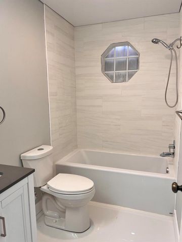 6614 VIA REGINA, Boca Raton, FL 33433