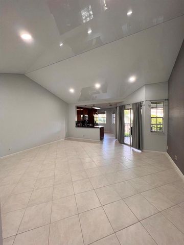 6614 VIA REGINA, Boca Raton, FL 33433